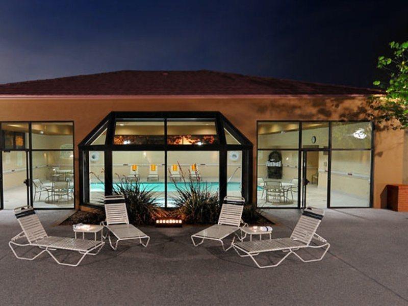 Courtyard By Marriott Albuquerque Airport Hotel Eksteriør billede